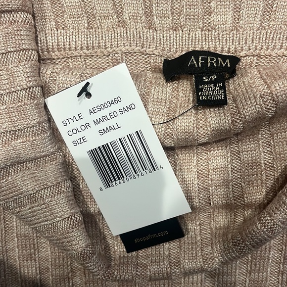 BNWT Revolve Hobbs Sweater bodysuit By AFRM (Small) - Picture 4 of 6
